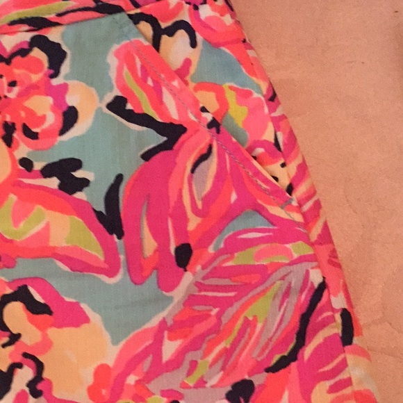 Lily Pulitzer - Picture 3 of 4